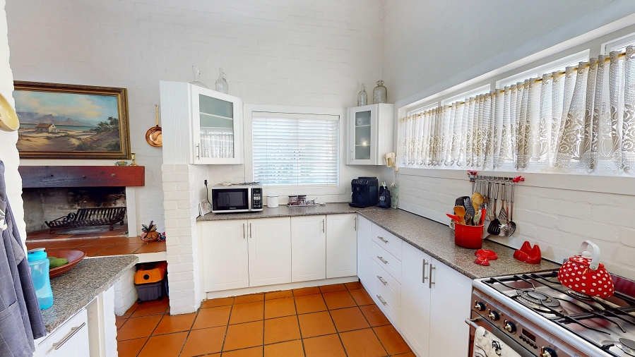 4 Bedroom Property for Sale in Dobson Western Cape